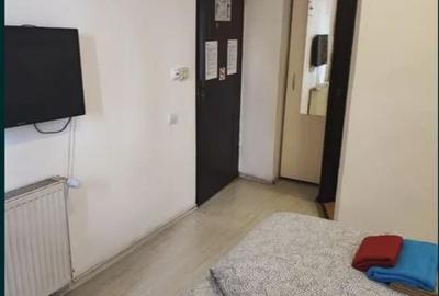Casă cu 9 camere cu Teren 500 Mp în Central - 11