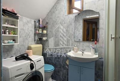 Casă cu 5 camere cu Teren 987 Mp în Gării - 3