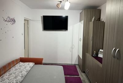 Apartament cu 3 camere semidecomandat în Rogerius - 4