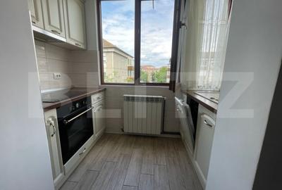 Apartament cu 3 camere decomandat în Central - 9