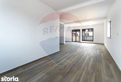 Casă cu 8 camere cu Teren 500 Mp în Hărmanului - 7