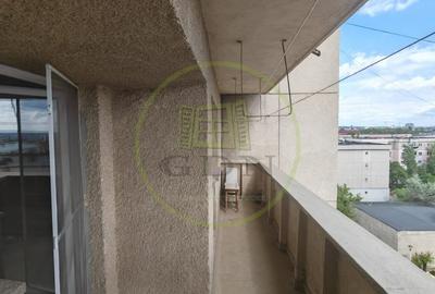 Apartament cu 3 camere decomandat, mobilat în Calea București - 14