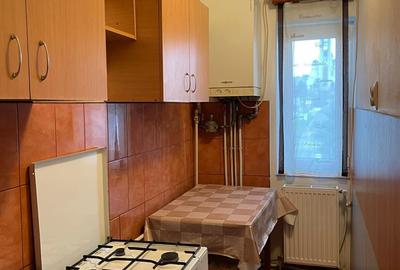 Garsonieră decomandată în Central - 3