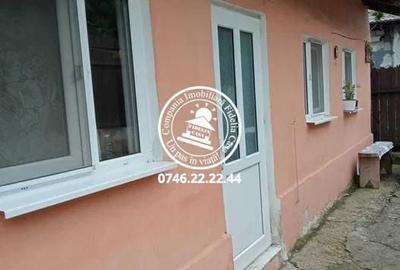 Casă cu 4 camere cu Teren 260 Mp în Central - 3