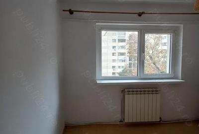 Vand apartament 2 camere decomandate, zona centrala - 3