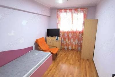 Apartament cu 3 camere decomandat în Giurgiului - 1
