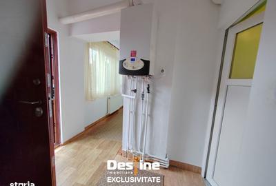 Casă cu 3 camere cu Canalizare în Ultracentral - 2