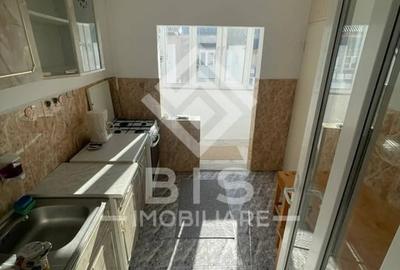 Apartament Zona Sens - 60 mp - 2