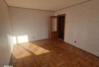 Apartament cu 2 camere decomandat în Central - 3