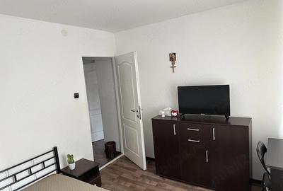 Apartament cu 2 camere semidecomandat în Alexandru Obregia - 2