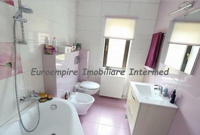 Casă cu 5 camere cu Canalizare în Coiciu - 6