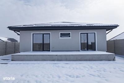 Casă cu 3 camere în Berceni - 2