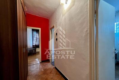 Garsonieră decomandată în Complex Studențesc