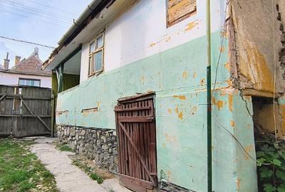 CASA CU TEREN in Marginimea Sibiului, comuna Poplaca, la 9 km de Sibiu, - 3