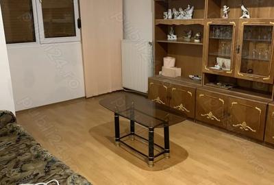 Apartament cu 3 camere decomandat în Sud - 4