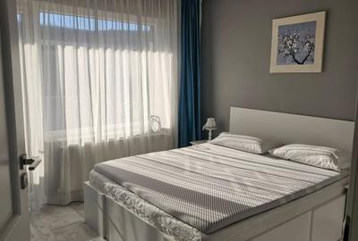 Apartament in zona Terra, 2 camere , bloc cu lift , etaj 3 - 1