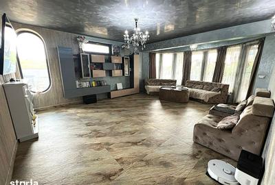 Casă cu 5 camere cu Teren 1700 Mp în Bucium - 2