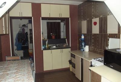 Apartament 3 camere de închiriat - 4