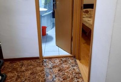Apartament cu 4 camere semidecomandat, mobilat în Sebastian - 3