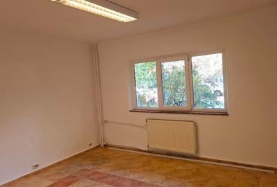 Gasoniera decomandata zona Prosper, 13 Septembrie - 4