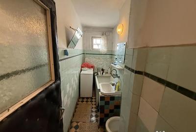 Apartament cu 2 camere semidecomandat în Casa de Cultură