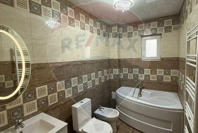 Vila de vanzare in Mamaia Sat - 10