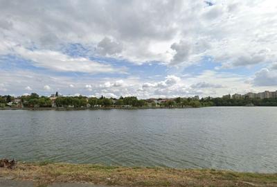 Spațiu comercial, în Lacul Tei - 2