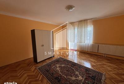 Casă cu 2 camere cu Teren 150 Mp în Central