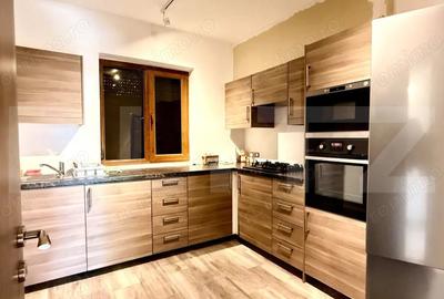 Casă cu 6 camere cu Teren 1108 Mp în Central - 5