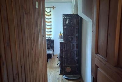 Casă cu 4 camere în Bran