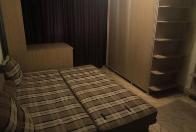 Apartament cu 3 camere decomandat în Grigorescu