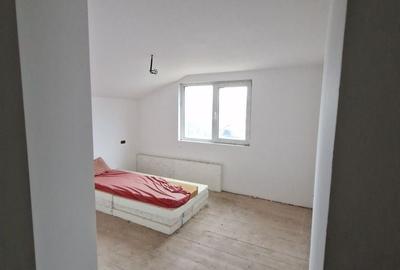 Casă cu 4 camere în Soveja