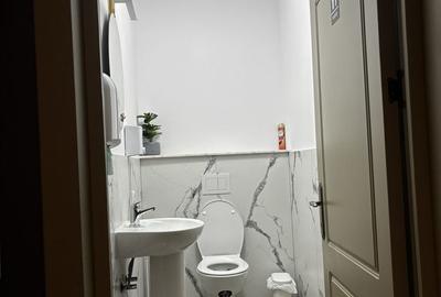 Spațiu comercial, de 60 mp, în Ultracentral