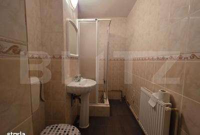 Apartament cu 2 camere în Micro 16