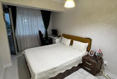Apartament cu 3 camere decomandat în Nicolina - 1