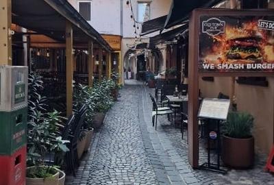 Spațiu comercial, de 65 mp, în Centrul Istoric