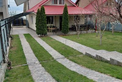 Casă cu Teren 500 Mp în Tulucești - 1