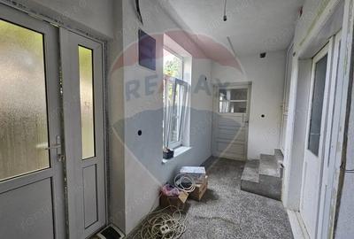 Casă cu 3 camere cu Teren 475 Mp în Central - 19