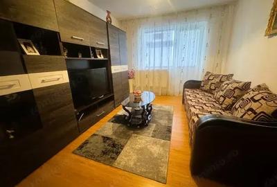 Apartament cu 4 camere decomandat în Drăgănești-Olt - 6