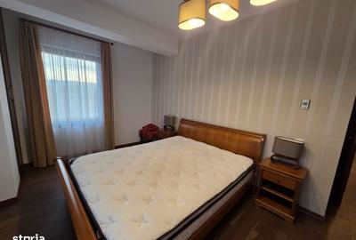Apartament cu 3 camere, mobilat în Sub Arini