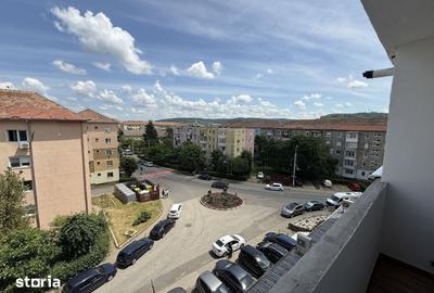 Apartament cu 3 camere decomandat în Central - 13