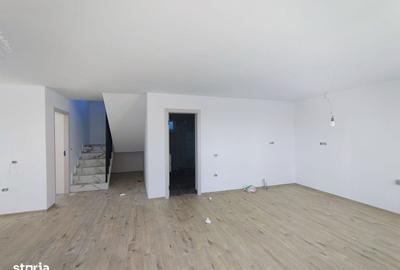 Casă cu 4 camere în Central - 4