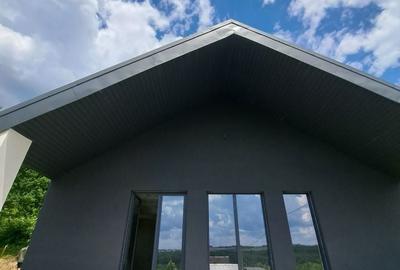 Casă cu 3 camere cu Teren 500 Mp în Ferneziu