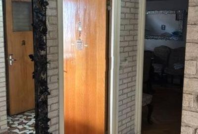 Apartament cu 4 camere decomandat în Grivița