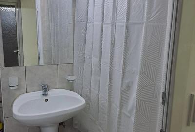 Garsonieră decomandată în Popa Șapcă