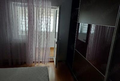 Apartament cu 3 camere decomandat în Nufărul - 2