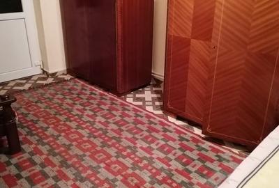 Garsonieră decomandată în Tineretului