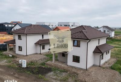 Casă cu 5 camere cu Teren 350 Mp în Central