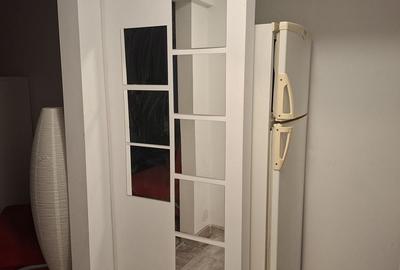 Apartament cu 2 camere decomandat în Valea Ialomiței