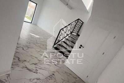 Duplex cu 3 camere cu Canalizare în Central - 11